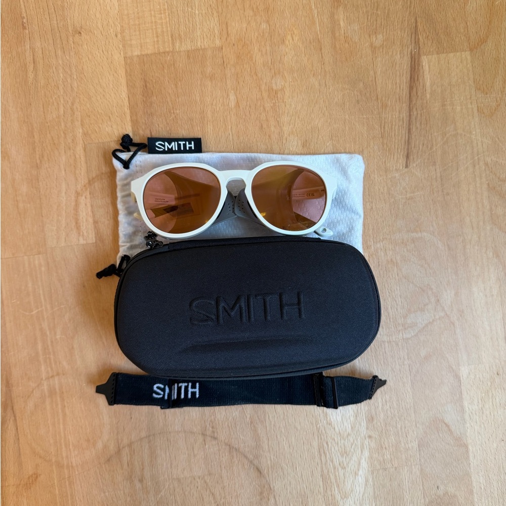 Smith Venture Glacier Sunglasses Matte Bone Bronze Glacier Photochromic Lens